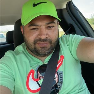 Meet your Posher, Alberto pelayo